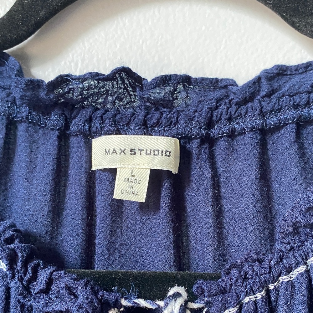 Max Studio Navy Embroidered Sleeveless Blouse - Picture 2 of 10
